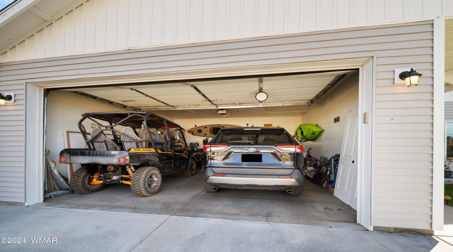 Garage 2