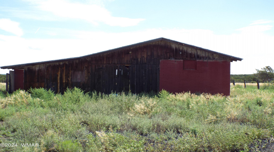 Barn