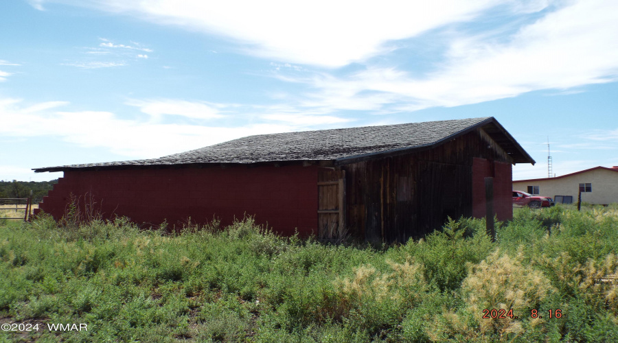 Barn