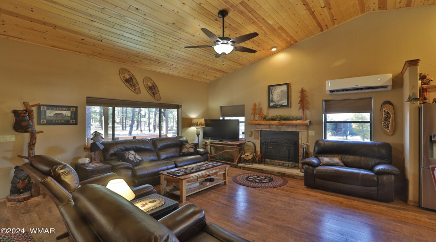 131 Skyhook Road, Pinetop, AZ 85935