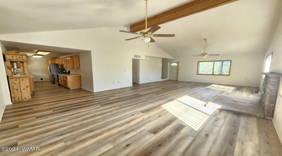 010_Dining Area & Living Room