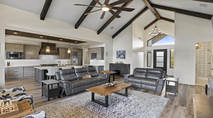 Family Room/Kitchen