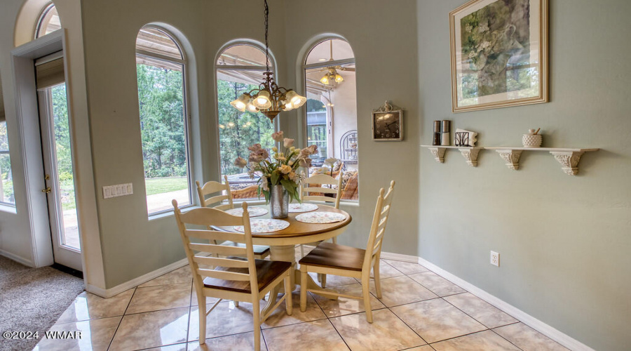 Breakfast nook