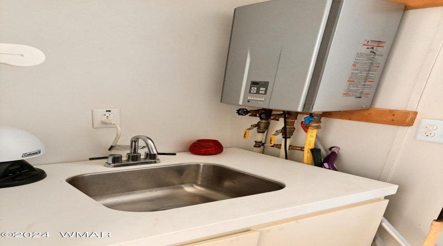 Utility Room Sink