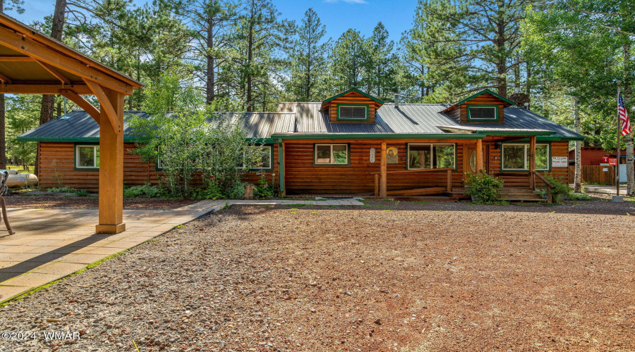 Big10Cabin-Greer-AZ-2