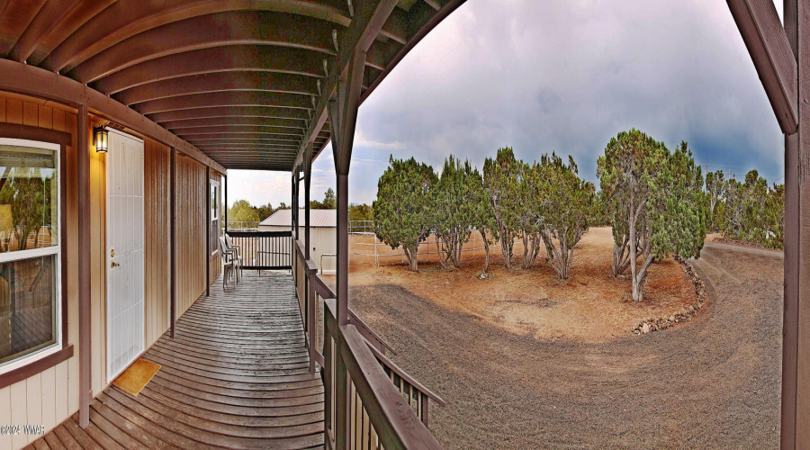 005_Front Porch Pan