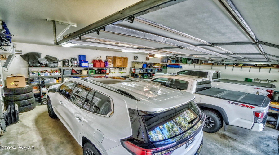 Mc 3 car garage interior