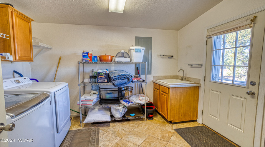 Laundry-Utility Room