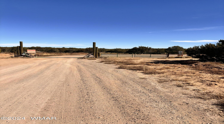 NE Corner Borders State Land