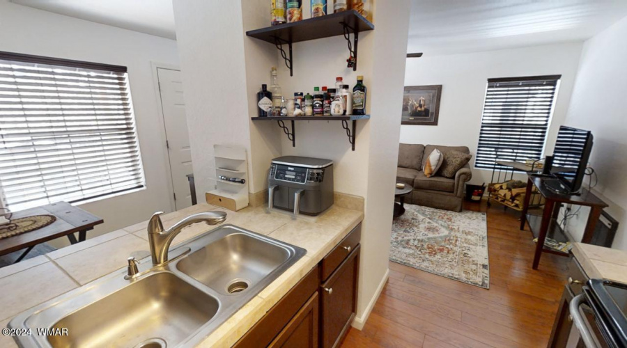 PineCreek_condo_223-Kitchen 1