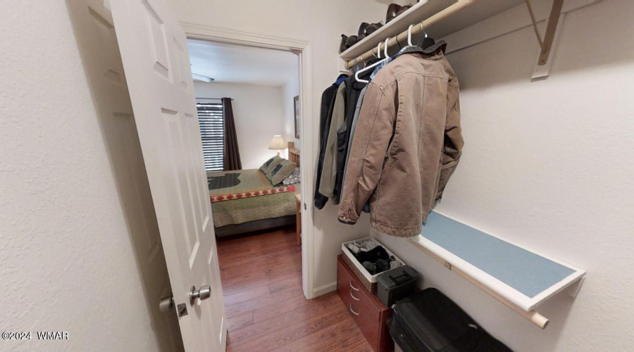 PineCreek_condo_223-Walk-in-Closet 1