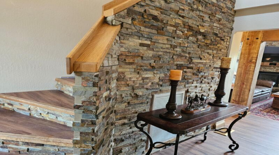 Custom Stone Stairway