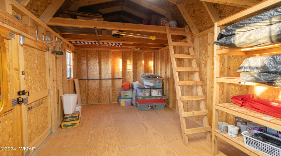 Storage Shed w/Heat, Loft & Electrical