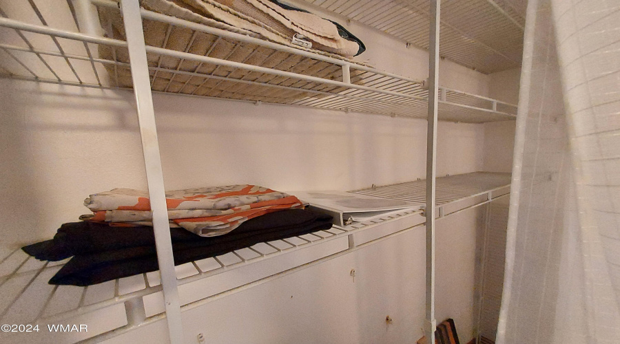 Bed 2 Closet