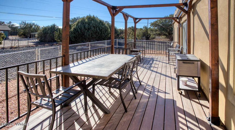 Rear Porch Off Family Room