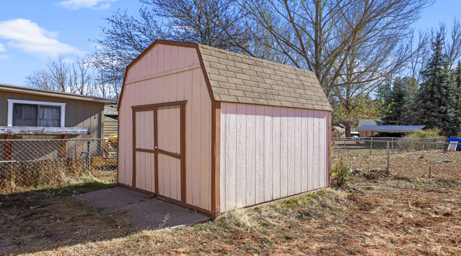 Shed