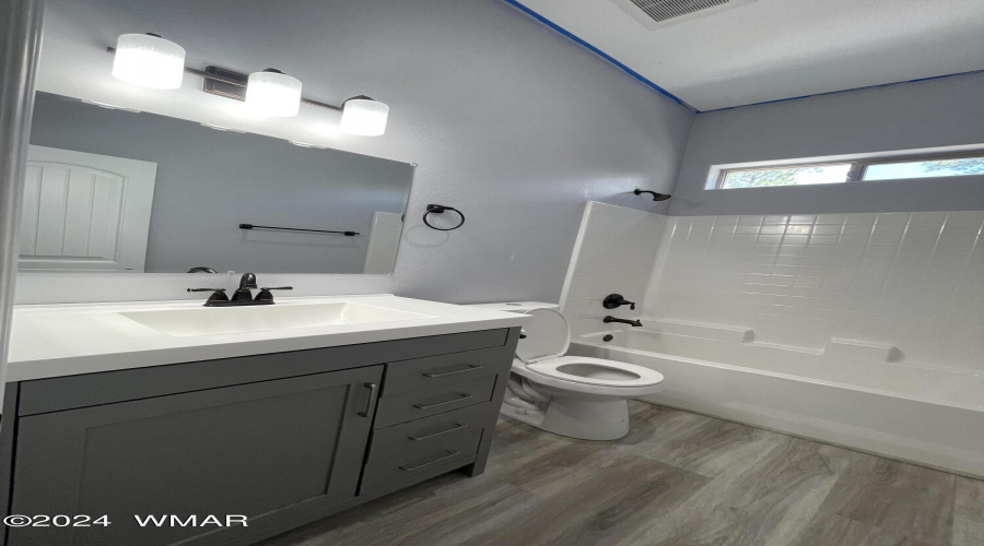 2nd Bathroom