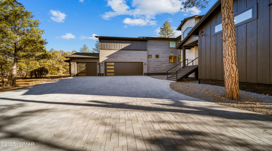 Beautiful Home With Curb Appeal