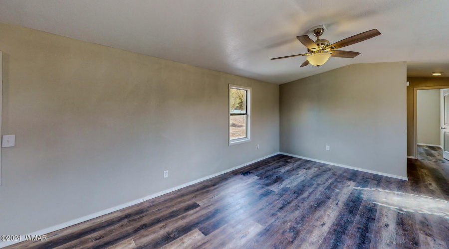 5-N3581-Vernon-AZ-Living-Room_Photolemur