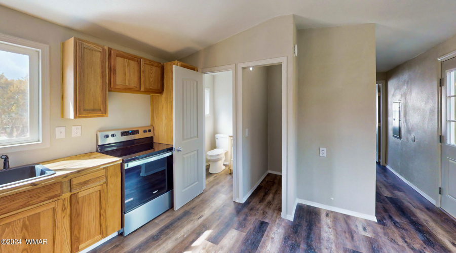 5-N3581-Vernon-AZ-Kitchen_Photolemur3_Pr