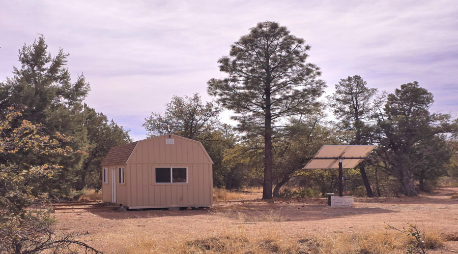 Tuff Shed & Well fr NE