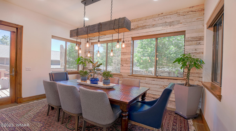 Dining Room-Barnwood Wall