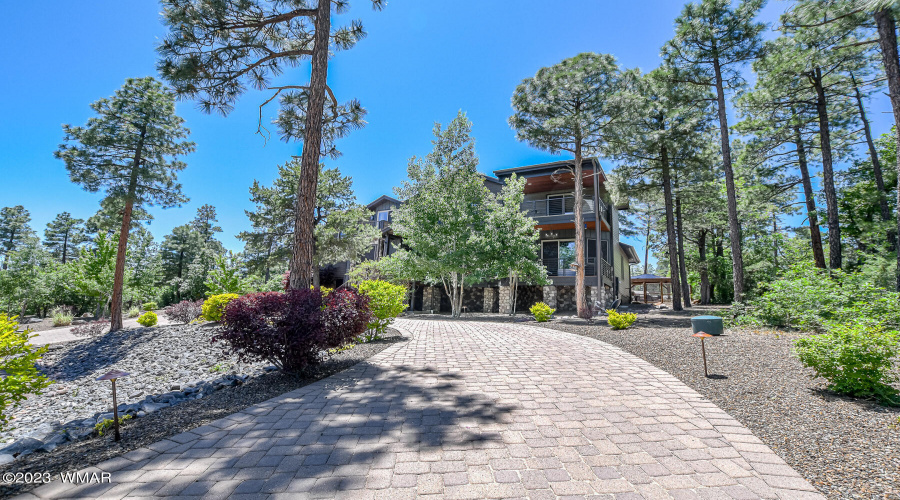 Circular Paver Driveway