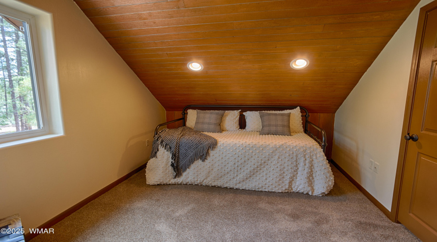 Bedroom in Guest Quarters