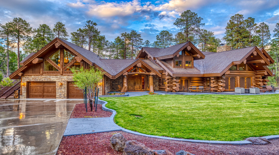 Stunning front entrance