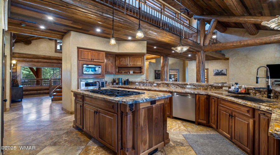 Fabulous Kitchen with Island