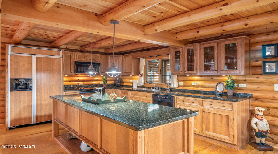 Kitchen with Island