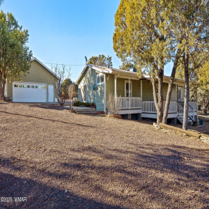 1404N32ndAve-ShowLow-AZ-1