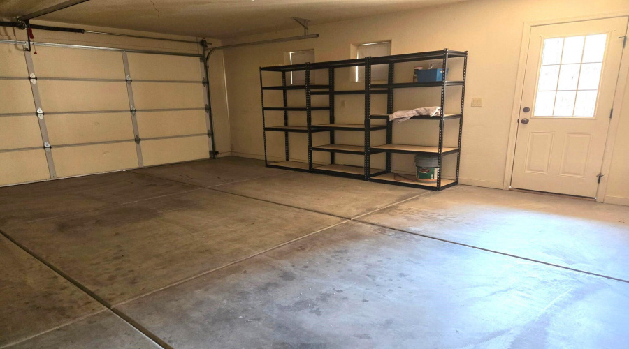 14-Garage shelving