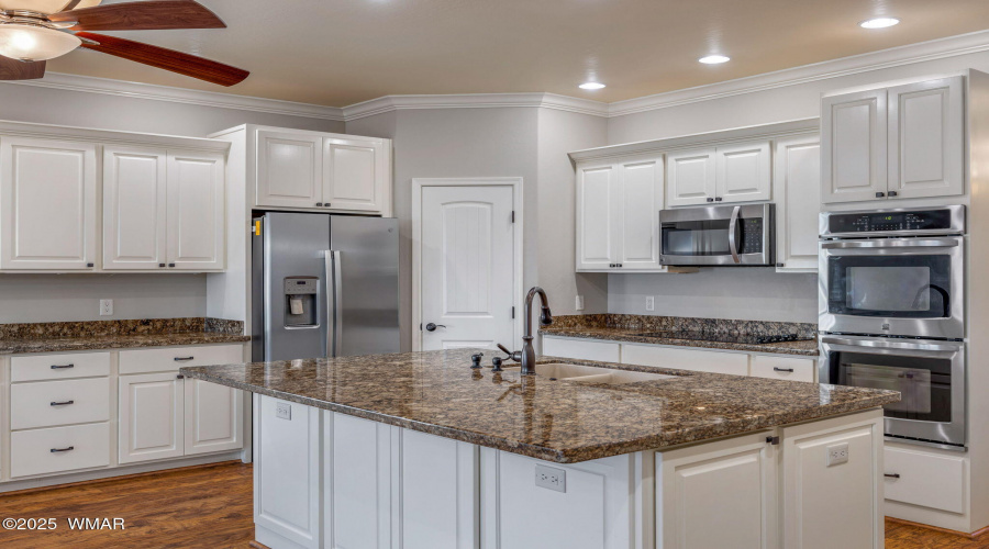 Kitchen with Island