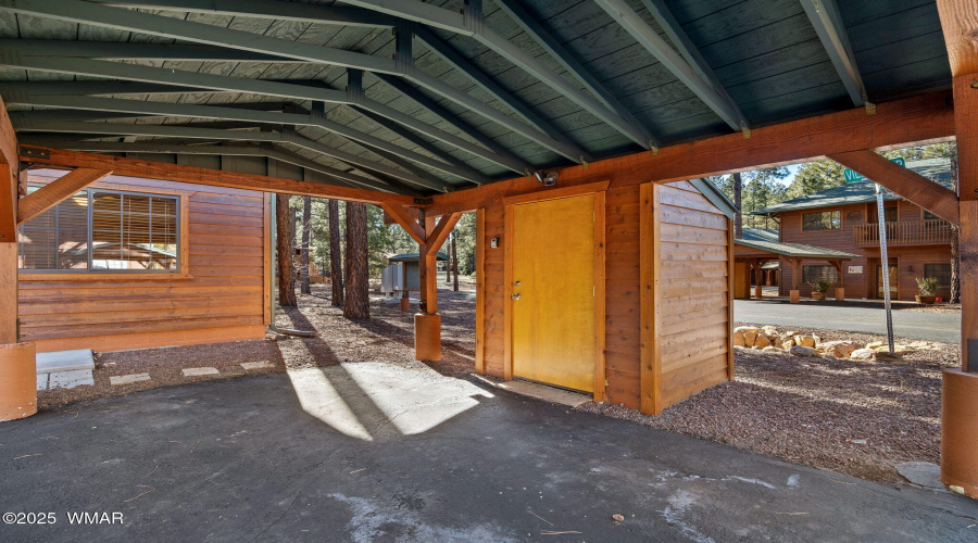 Carport