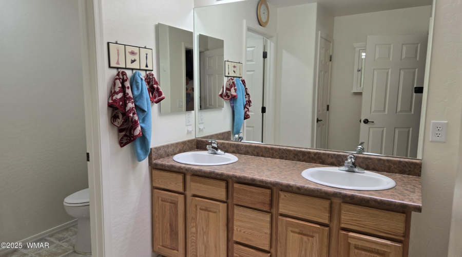 OWNERS BATH