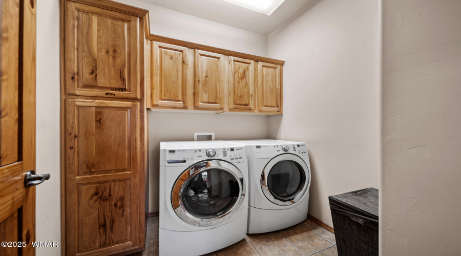 Laundry W/Extra Cabinetry