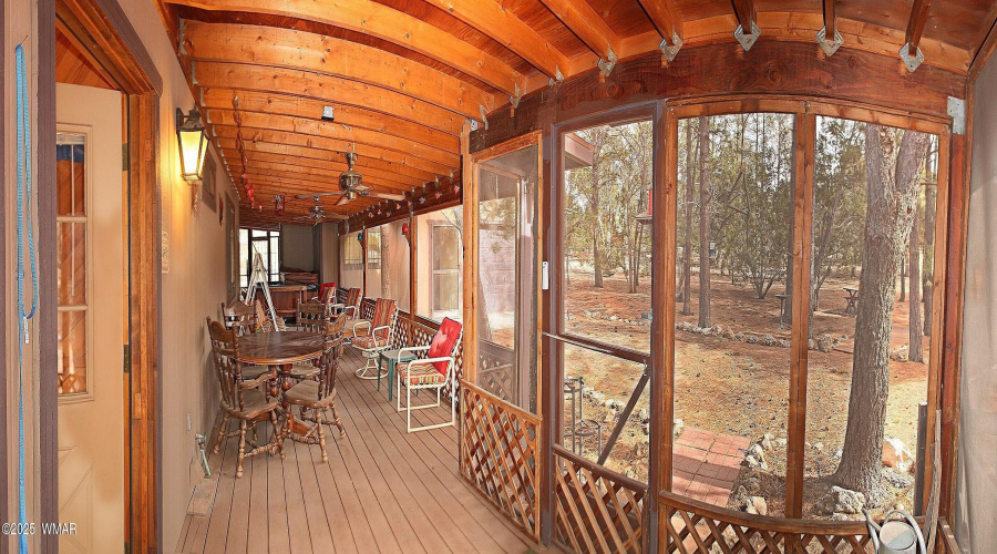 038_Screened Porch Pan