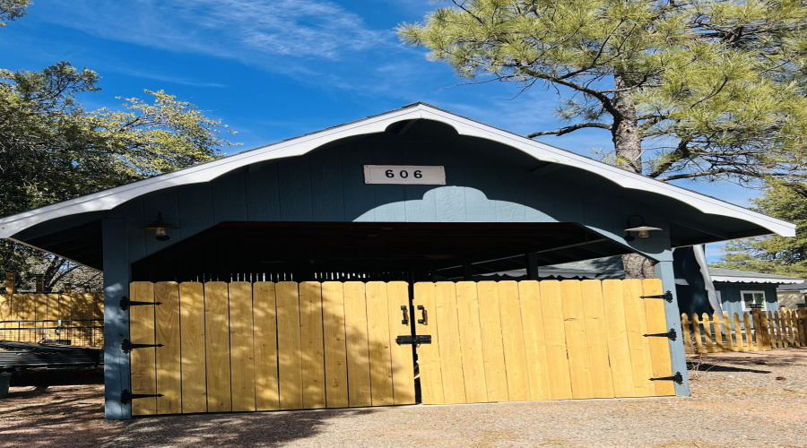 Bonita carport