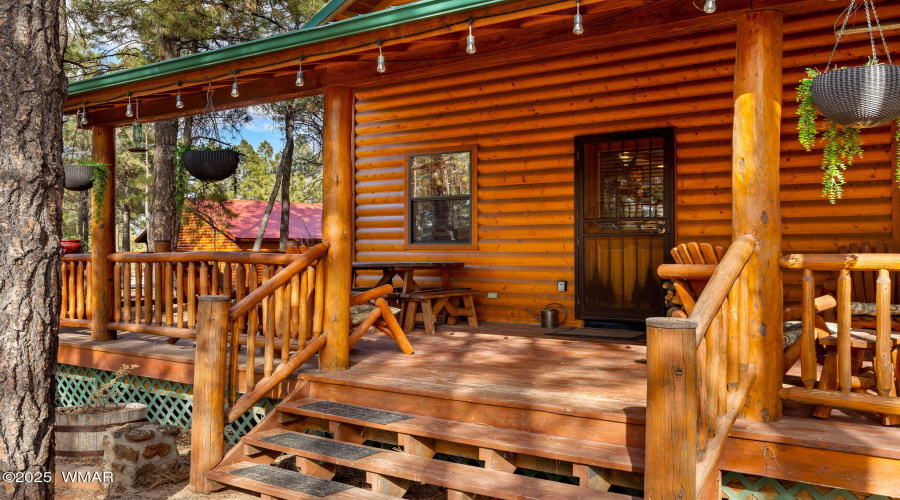 CABIN SWEET CABIN