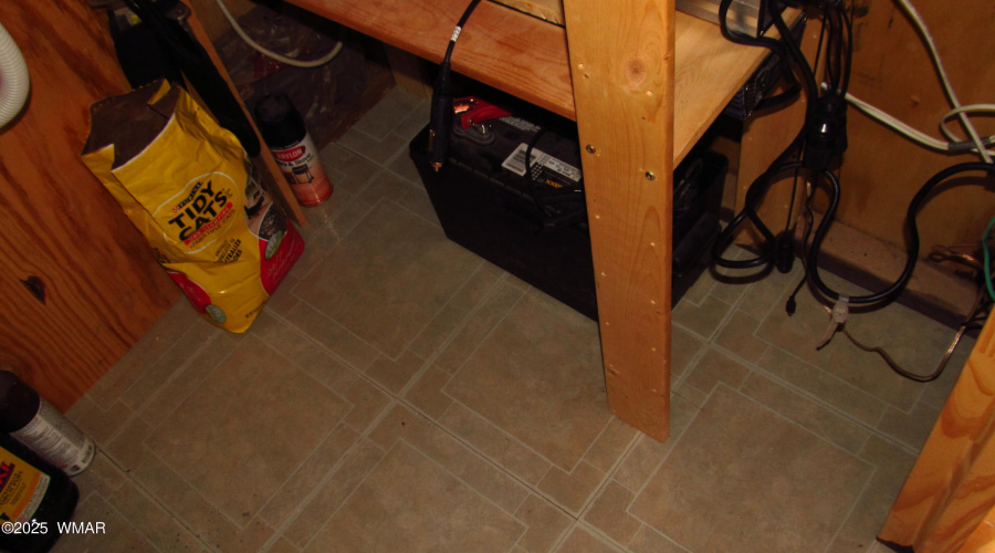 interior utility room & battery