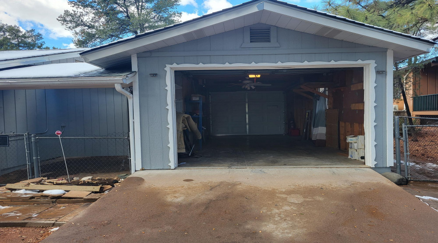 18 Front Garage Door Open