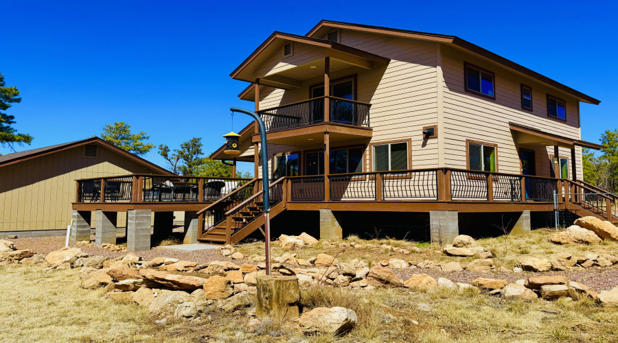 outside entertaining area