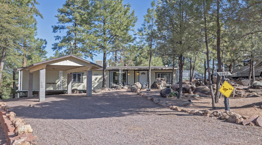 Single Carport