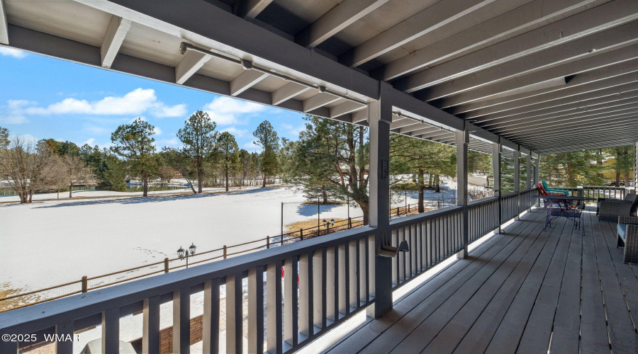 Spacious Covered Deck