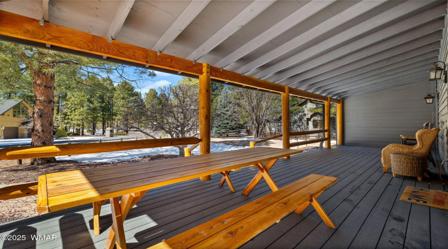 Spacious Covered Porch