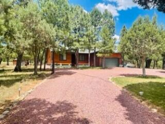 front graveled drive