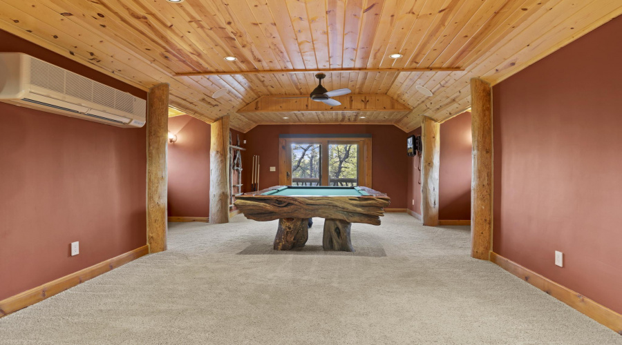 #32 Game Room-Loft
