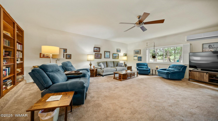 Living Rm