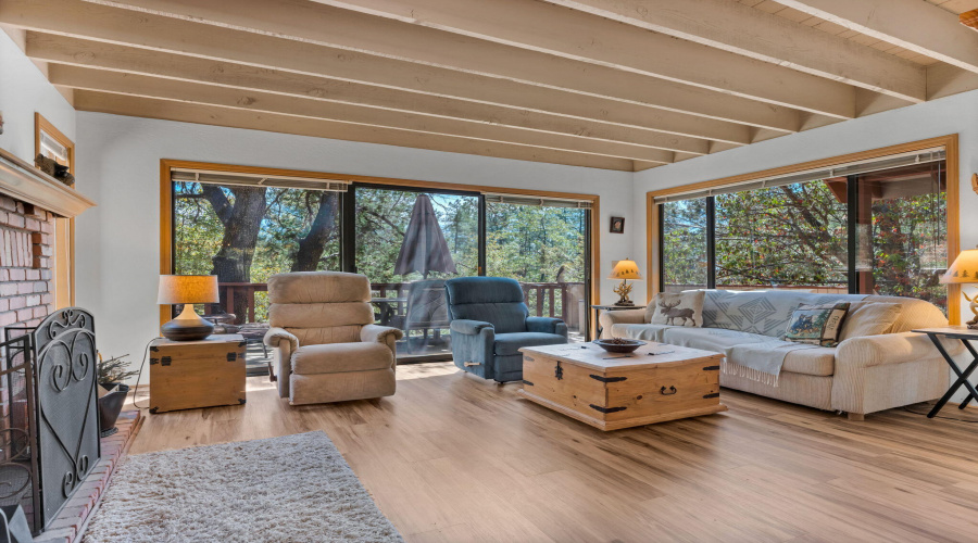 10-web-or-mls-TimberCreekImagery-11